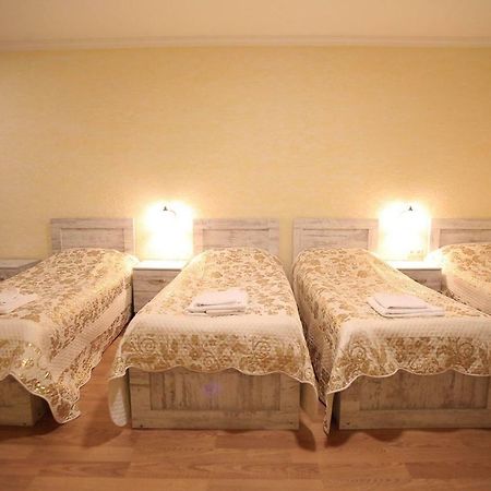 Hotel Taia Kutaisi Esterno foto