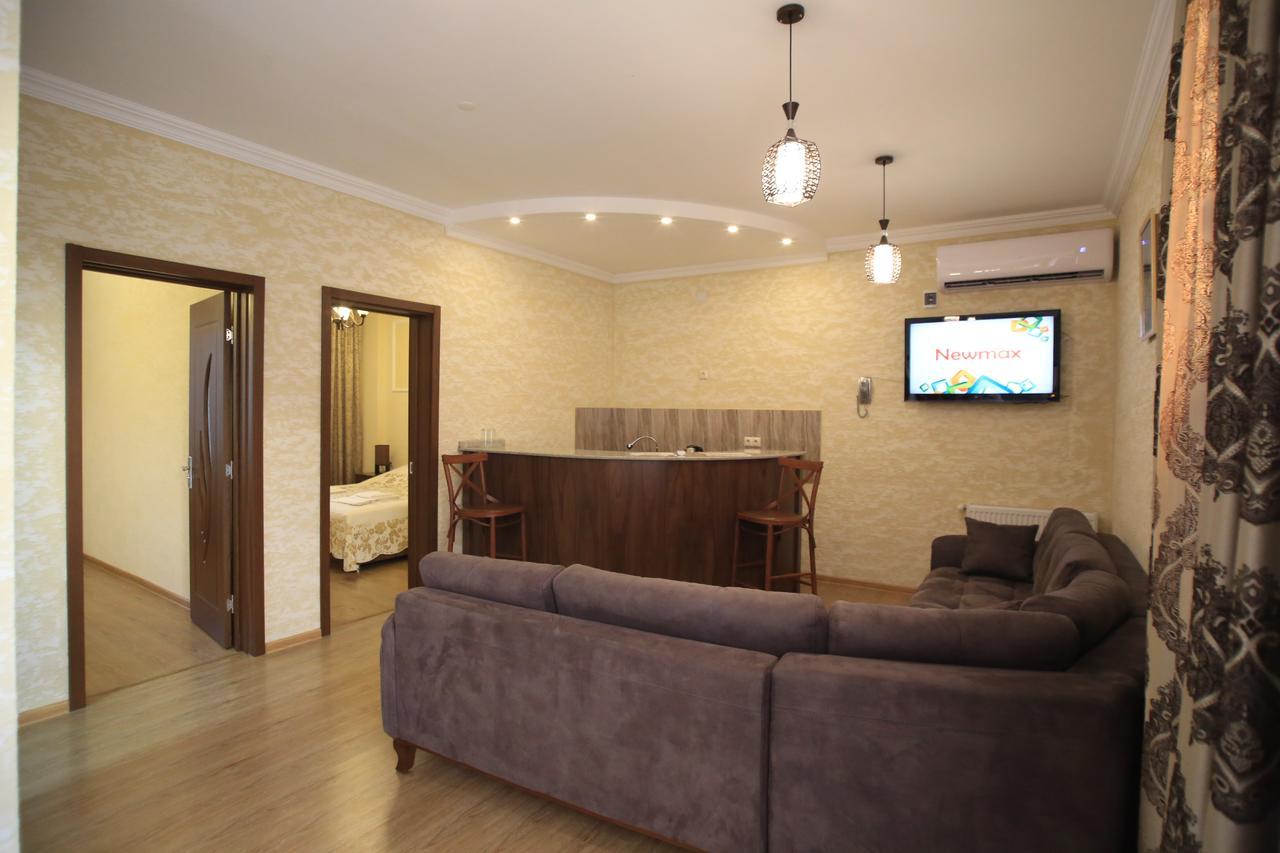 Hotel Taia Kutaisi Esterno foto