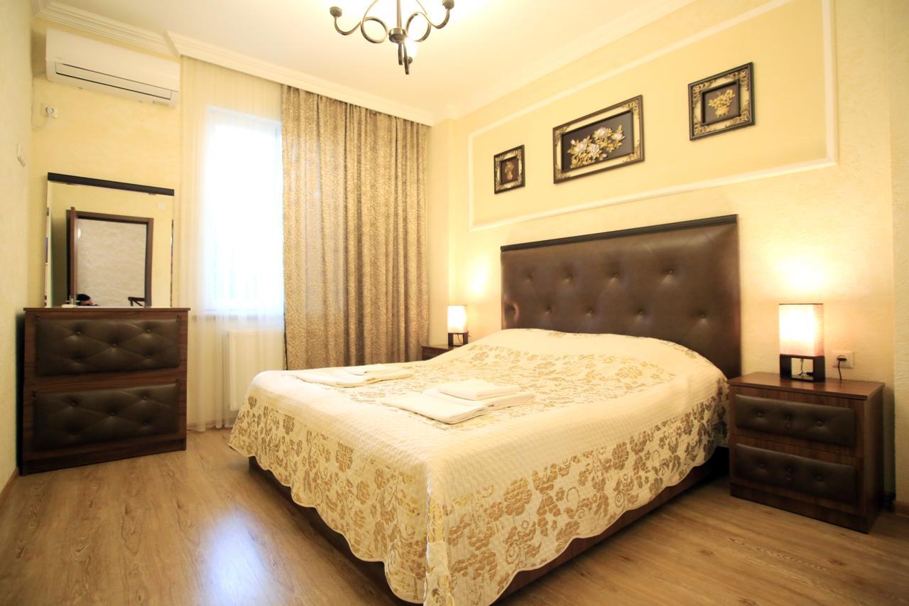 Hotel Taia Kutaisi Esterno foto