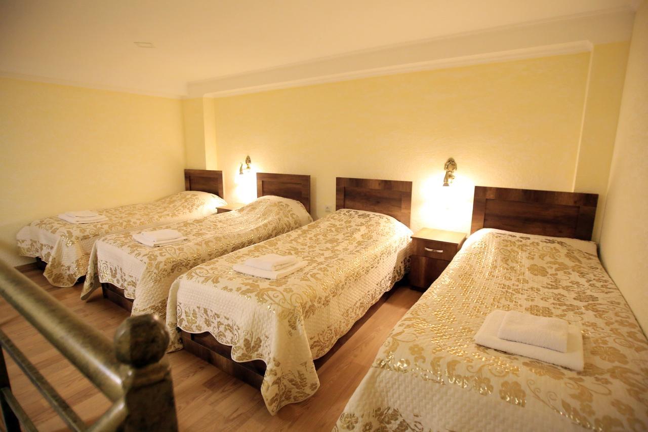 Hotel Taia Kutaisi Esterno foto