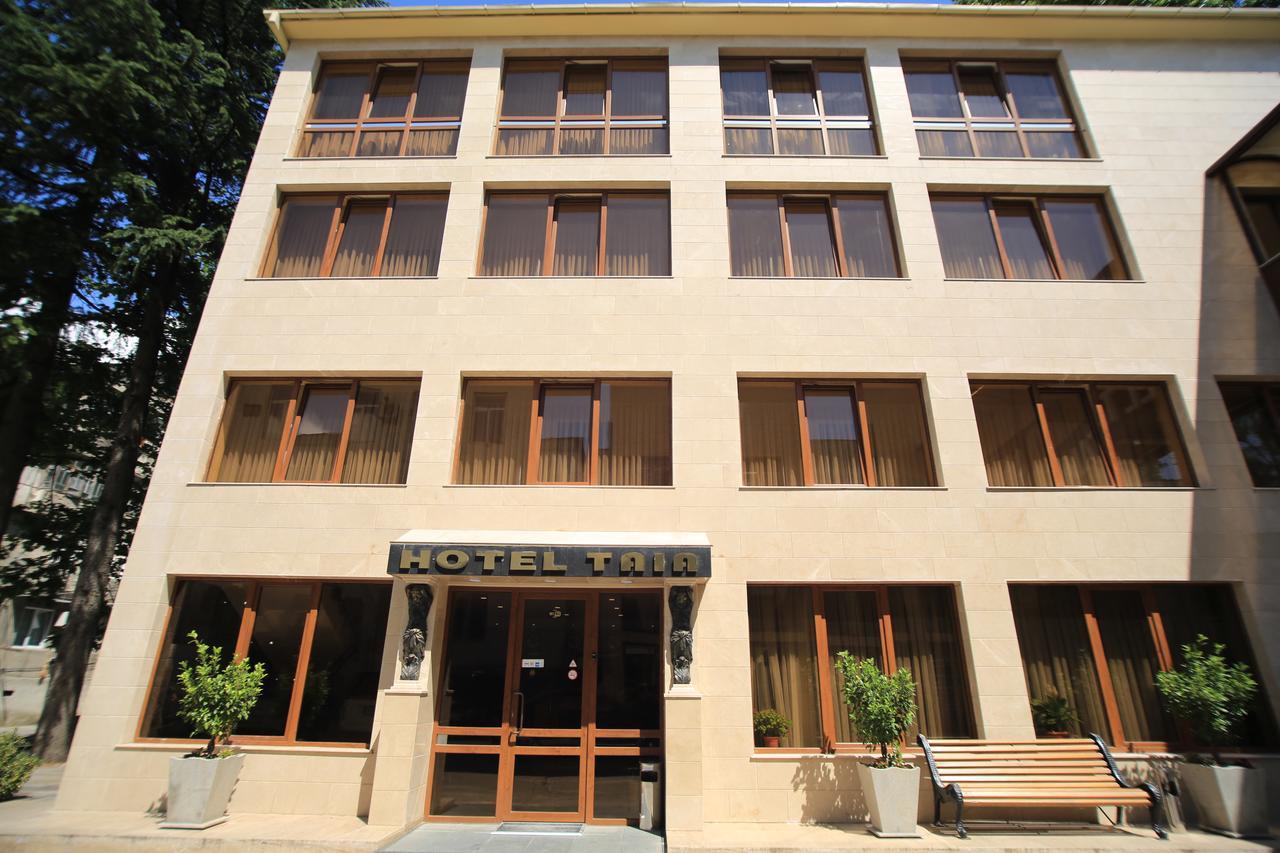 Hotel Taia Kutaisi Esterno foto